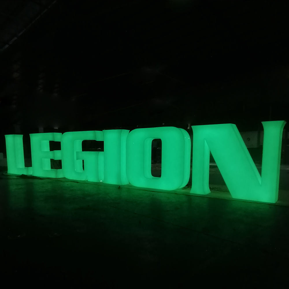 Acrylic 3D Letters and LED Lighting插图