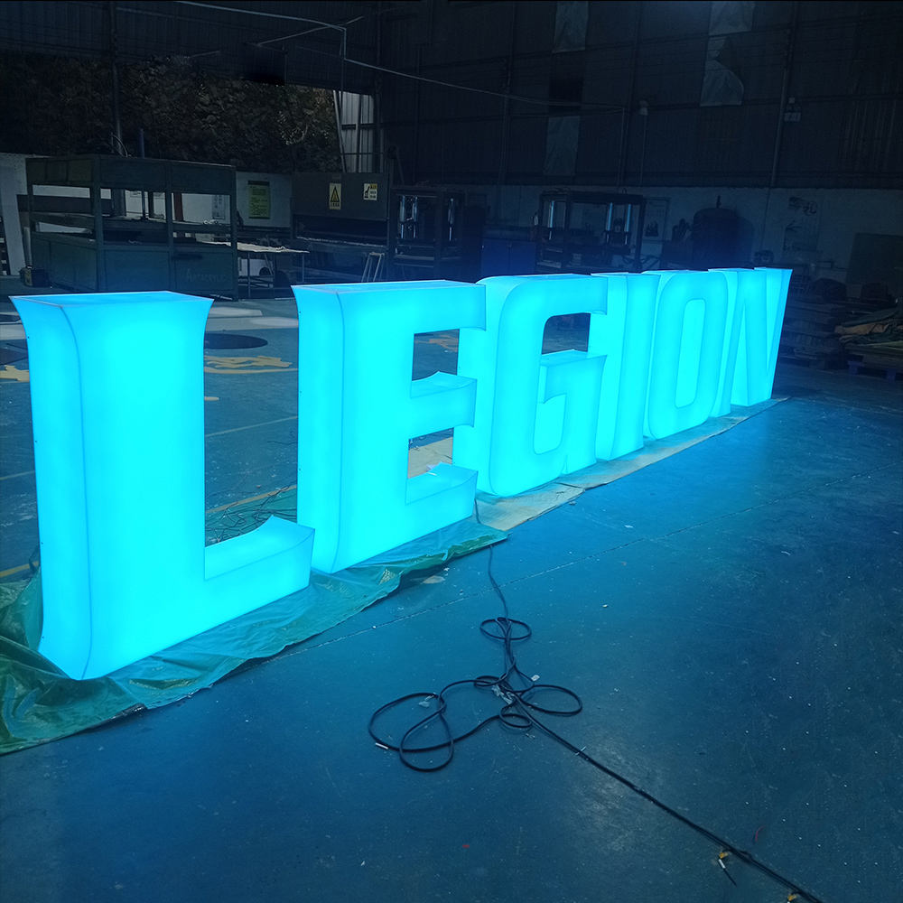 Acrylic 3D Letters and LED Lighting插图1